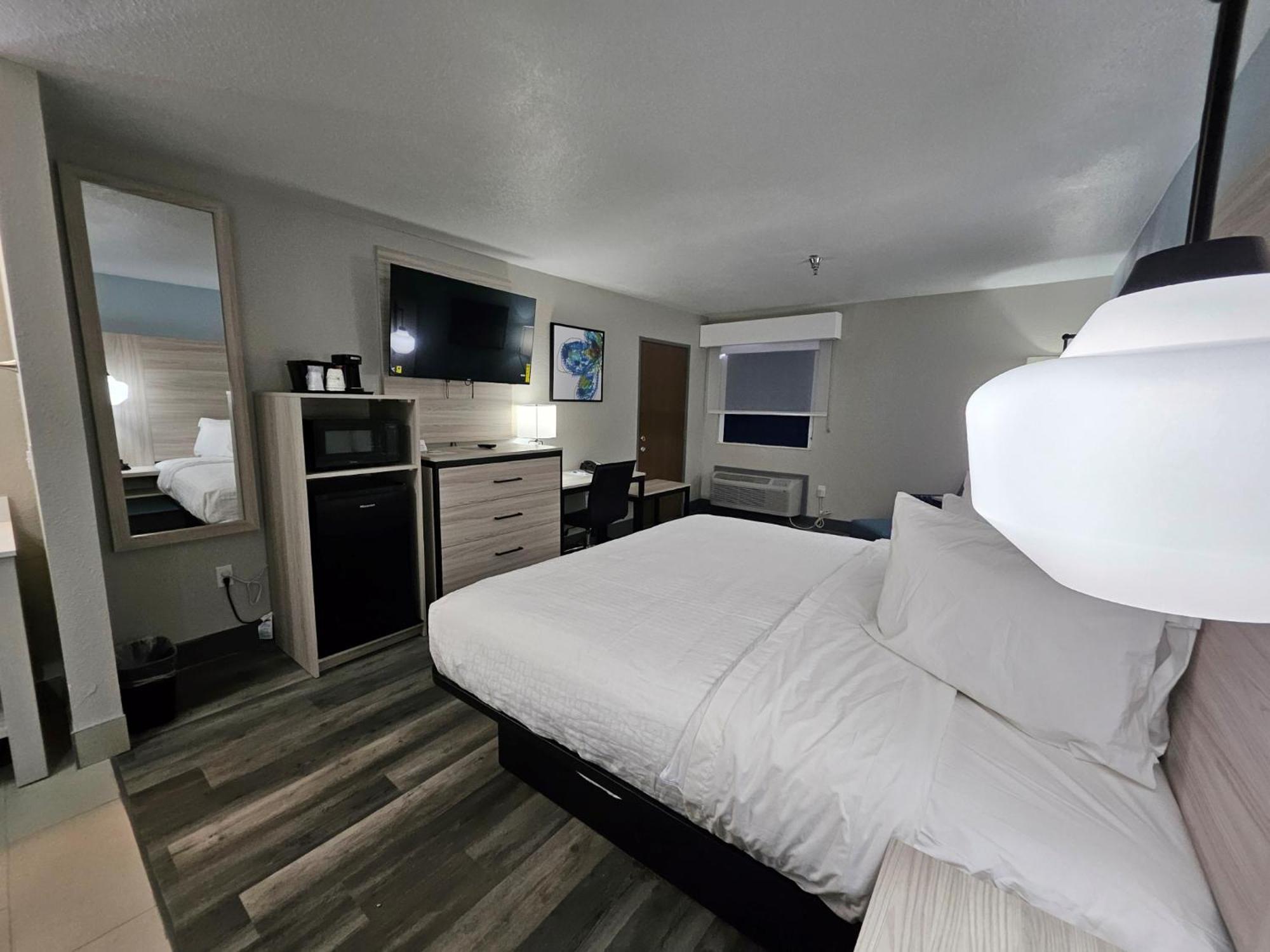 Best Western Wichita North Park City Bagian luar foto