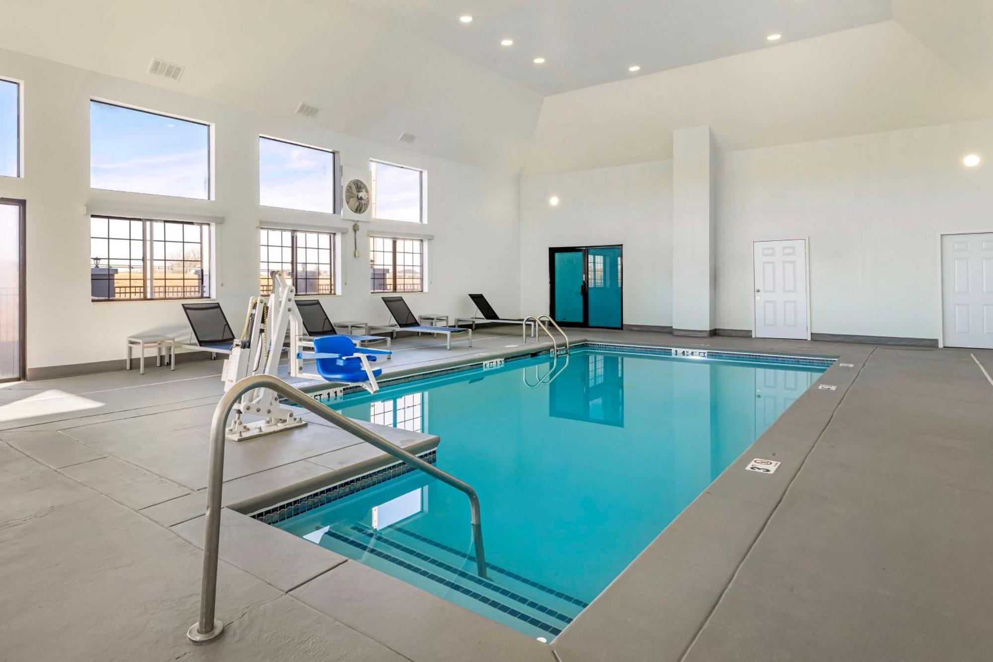 Best Western Wichita North Park City Bagian luar foto